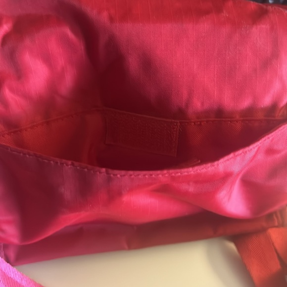 Red Eddie Bauer Purse - Picture 4 of 6